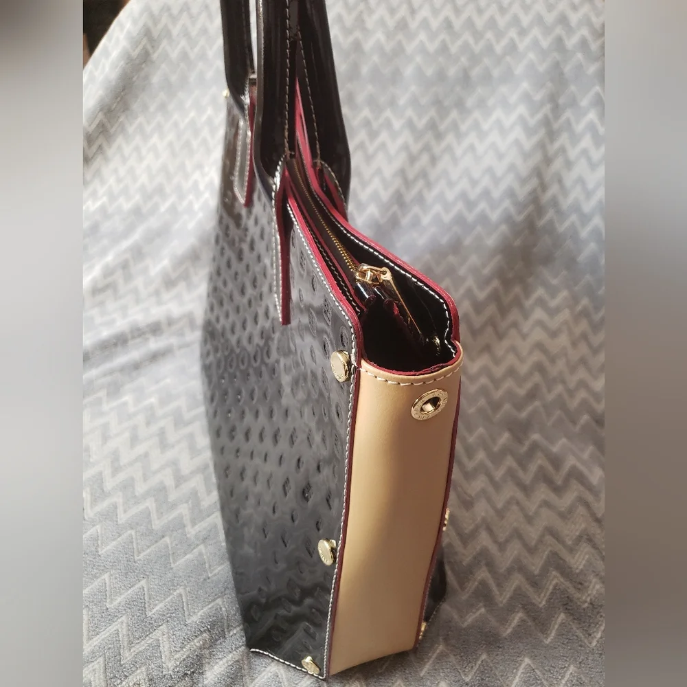 Arcadia Leather Handbag - Picture 8 of 10